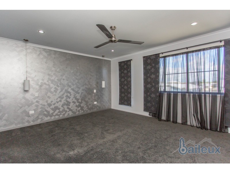 13 Reflection Street, Mount Pleasant QLD 4740