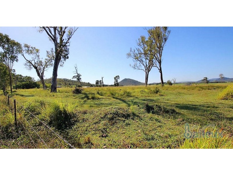 34 Perry Road, Alligator Creek QLD 4740