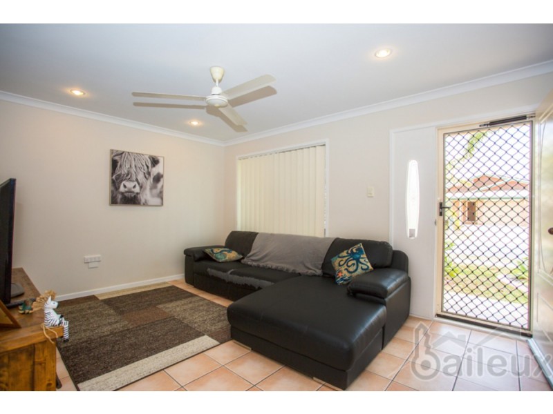 10 Lois Street, Mount Pleasant QLD 4740