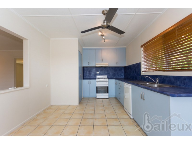 102 Mango Avenue, Eimeo QLD 4740
