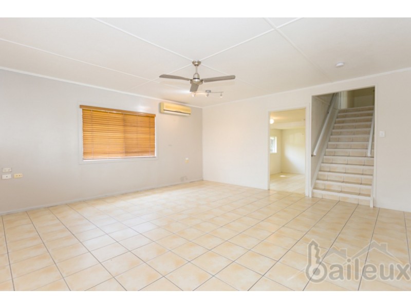 102 Mango Avenue, Eimeo QLD 4740