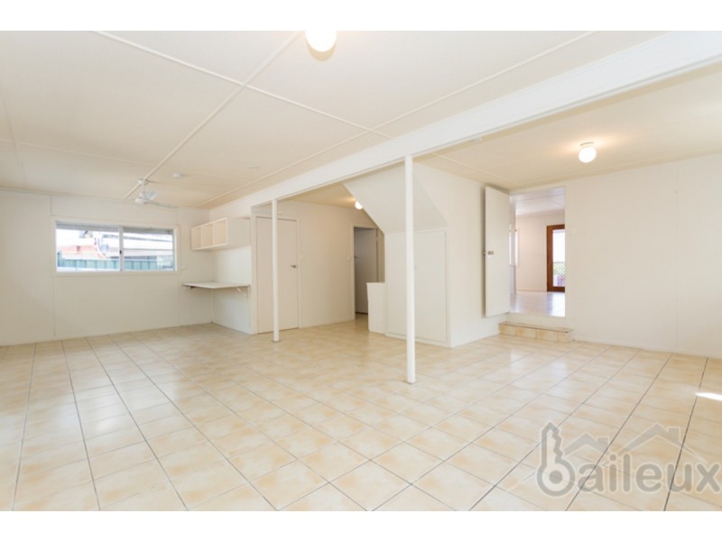 102 Mango Avenue, Eimeo QLD 4740