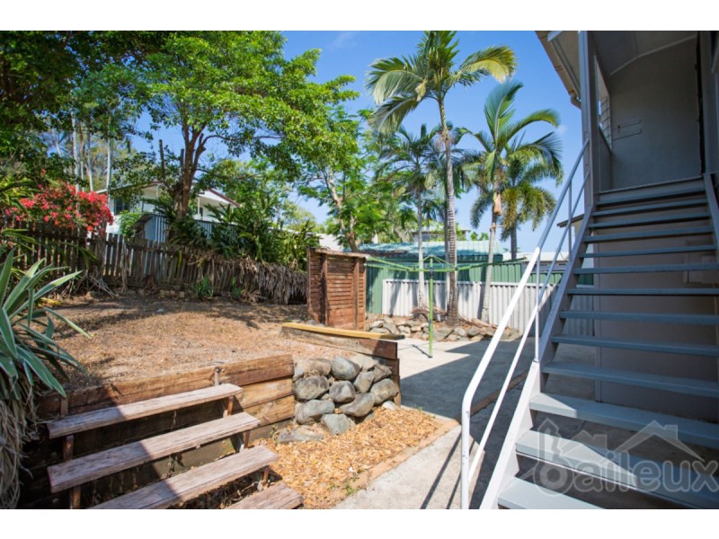 102 Mango Avenue, Eimeo QLD 4740