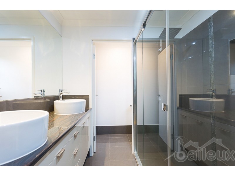 20 Florence Street, Eimeo QLD 4740