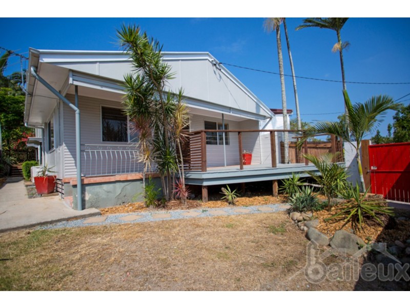 102 Mango Avenue, Eimeo QLD 4740