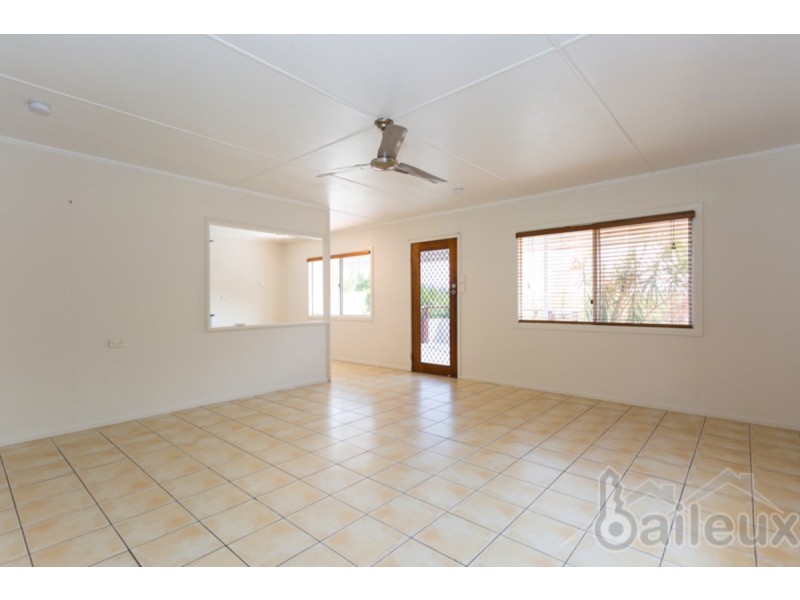 102 Mango Avenue, Eimeo QLD 4740