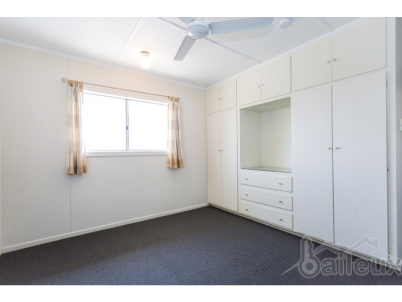 102 Mango Avenue, Eimeo QLD 4740