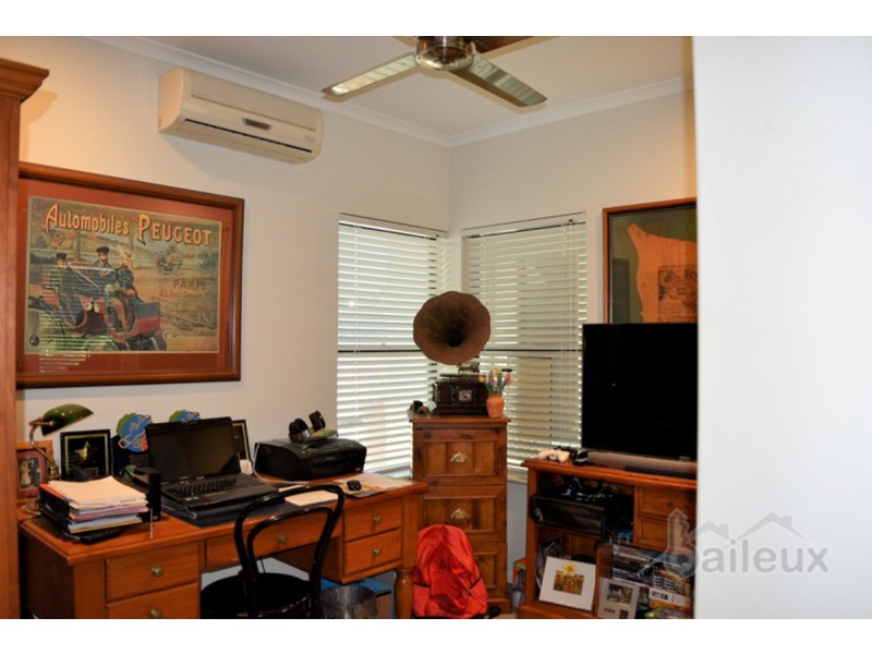 19 Manning Street, Rural View QLD 4740