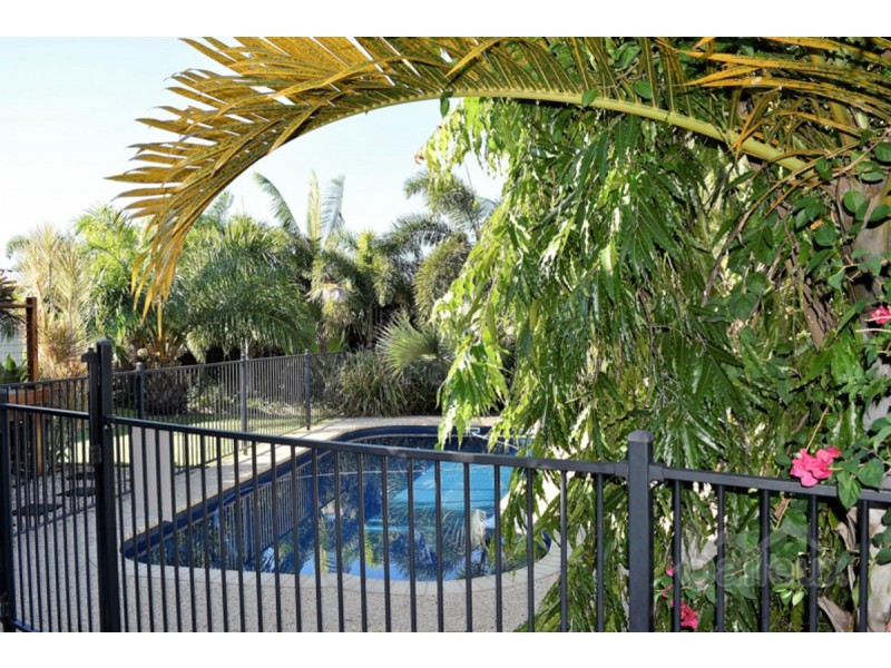 19 Manning Street, Rural View QLD 4740