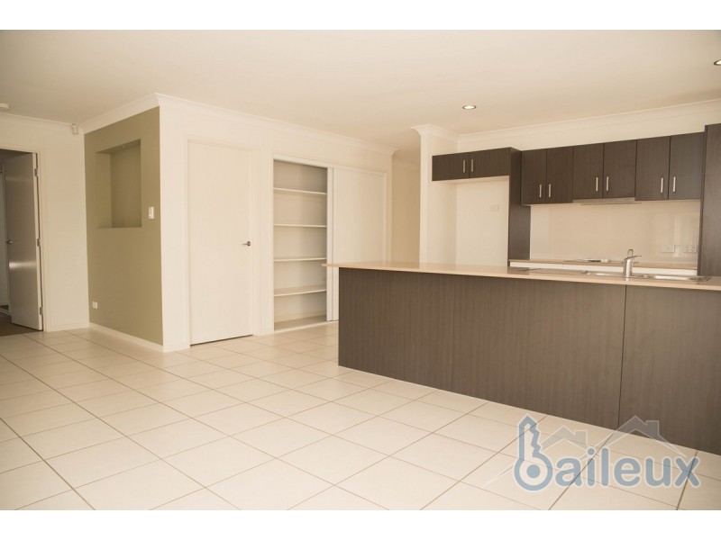 78 Newport Parade, Blacks Beach QLD 4740