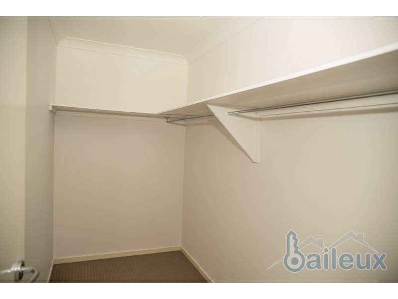 78 Newport Parade, Blacks Beach QLD 4740