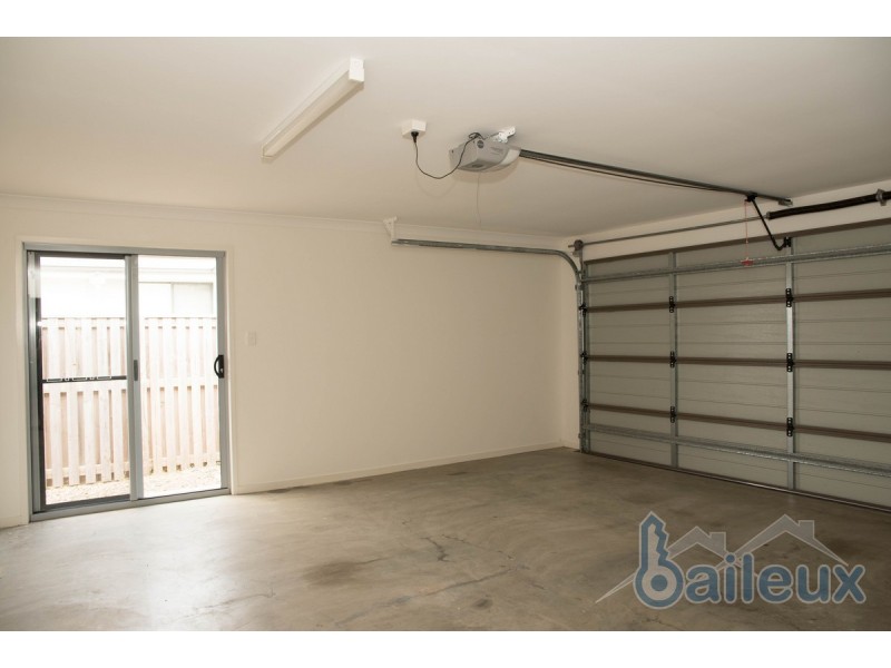 78 Newport Parade, Blacks Beach QLD 4740