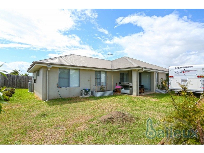 78 Newport Parade, Blacks Beach QLD 4740