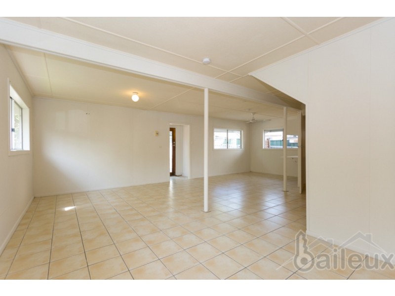 102 Mango Avenue, Eimeo QLD 4740