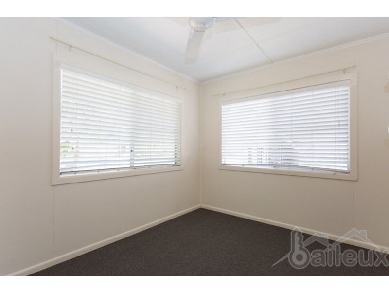 102 Mango Avenue, Eimeo QLD 4740