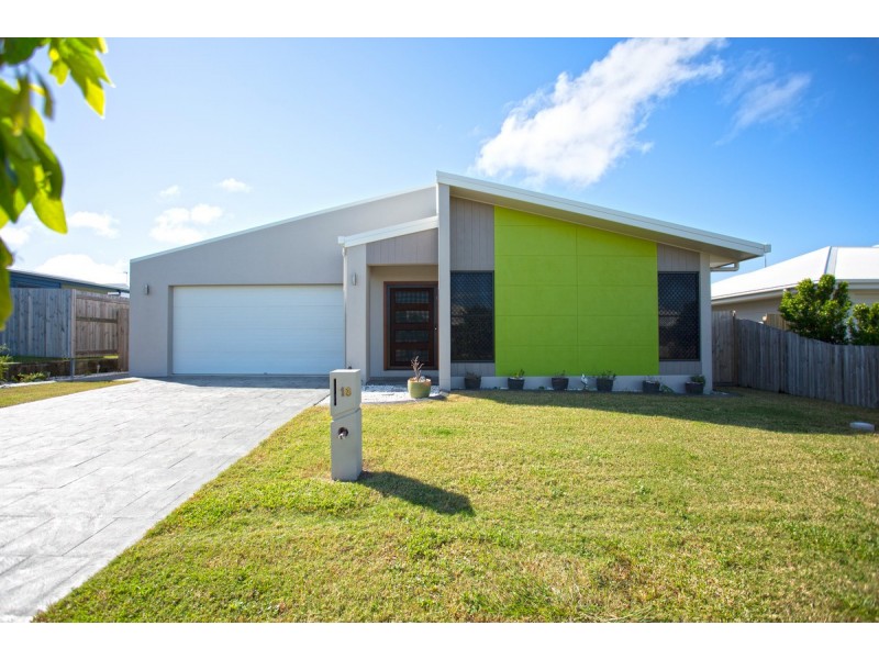 18 Amara Street, Rural View QLD 4740