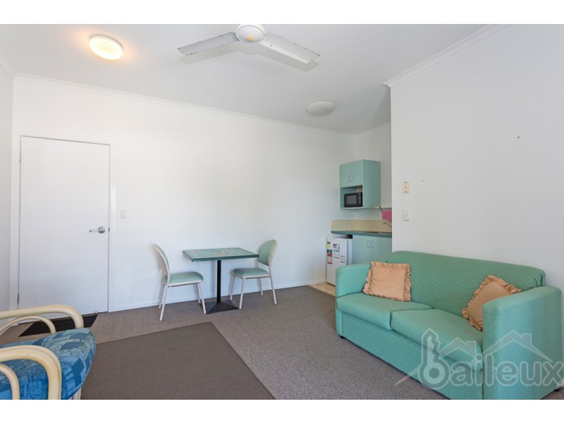 25/4 Don Wright Court, Andergrove QLD 4740