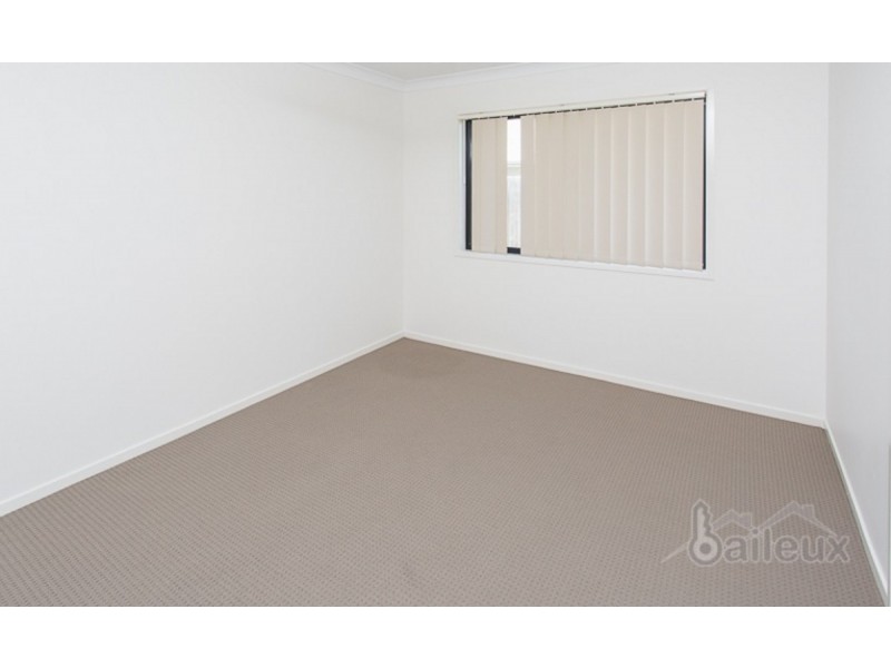 17 Elizabeth Street, Mirani QLD 4754