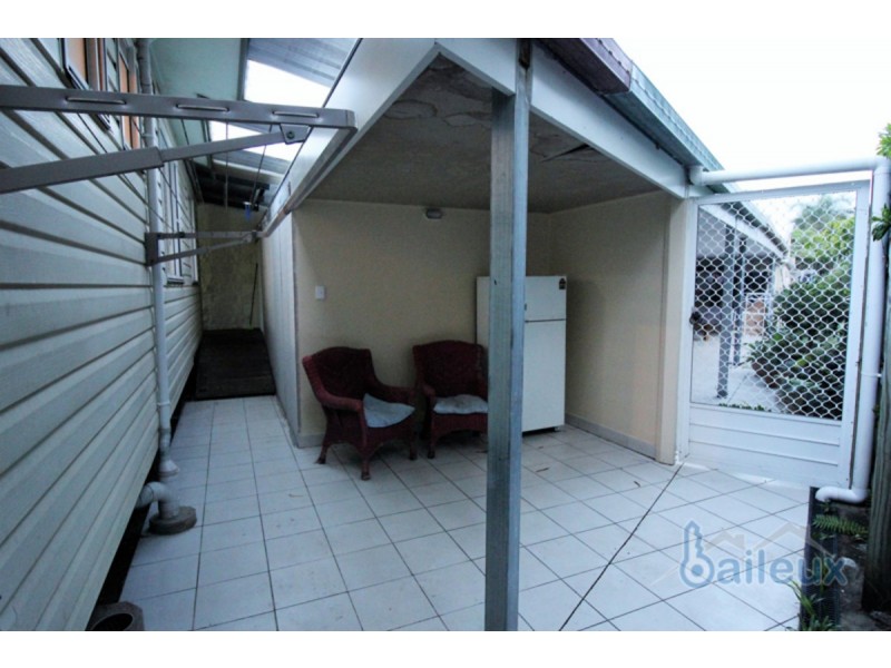 33a Edmonds Street, Bucasia QLD 4750