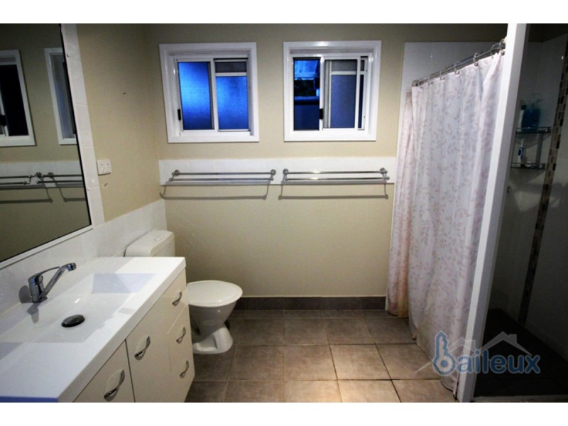 33a Edmonds Street, Bucasia QLD 4750