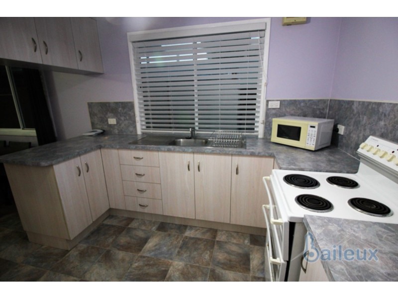 33a Edmonds Street, Bucasia QLD 4750