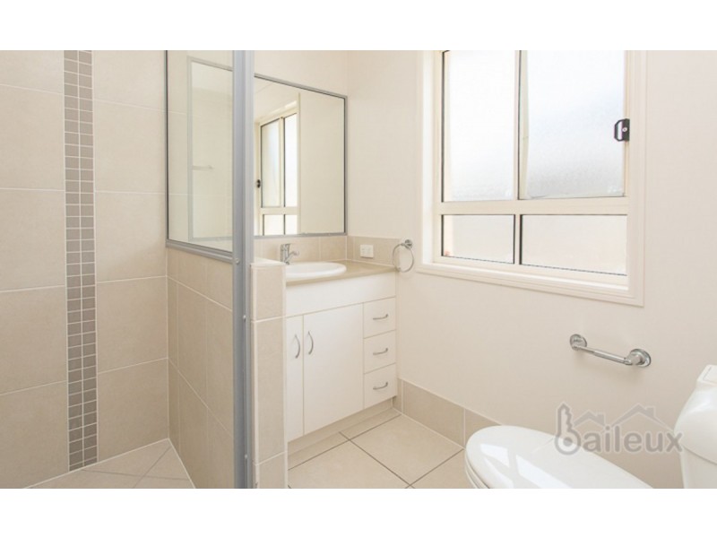 94 Whitehaven Drive, Blacks Beach QLD 4740