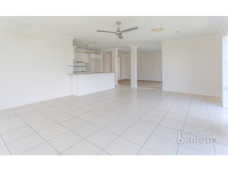 94 Whitehaven Drive, Blacks Beach QLD 4740