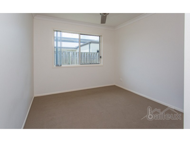 94 Whitehaven Drive, Blacks Beach QLD 4740