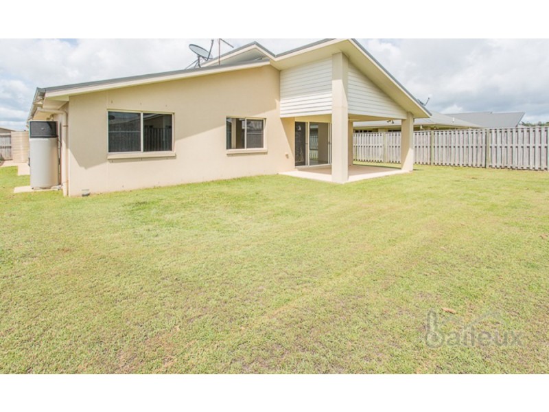 94 Whitehaven Drive, Blacks Beach QLD 4740