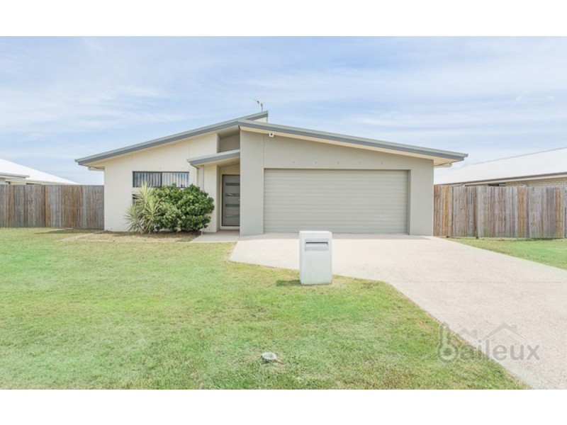 17 Elizabeth Street, Mirani QLD 4754