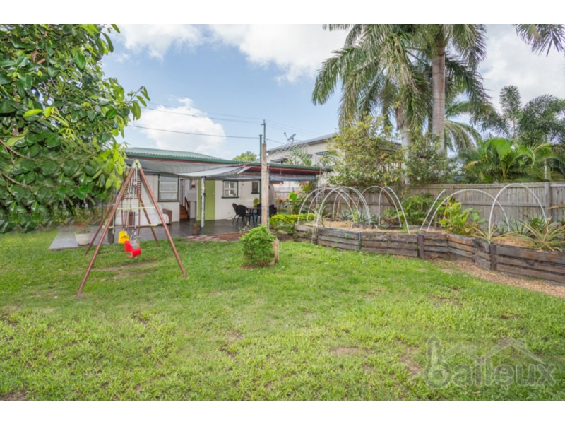 26 McIntyre Street, East Mackay QLD 4740