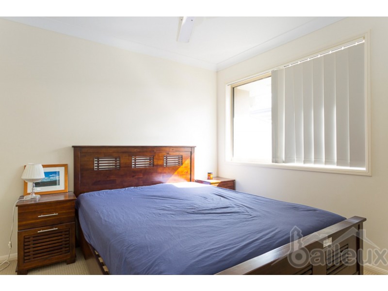 1/8 Galleon Circuit, Bucasia QLD 4750
