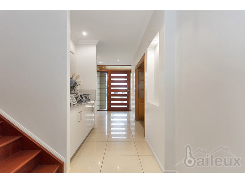 3 Navigator Court, Shoal Point QLD 4750