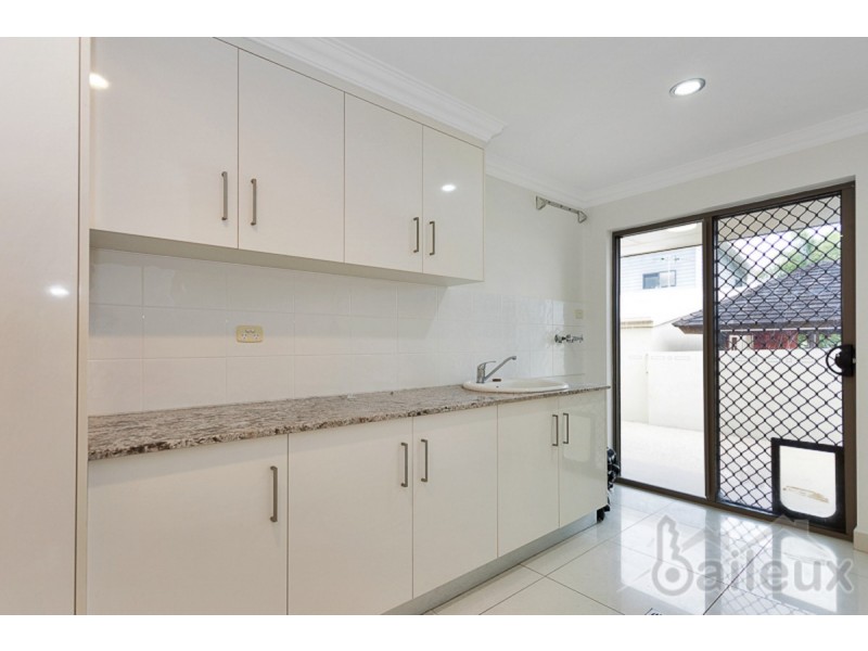 3 Navigator Court, Shoal Point QLD 4750