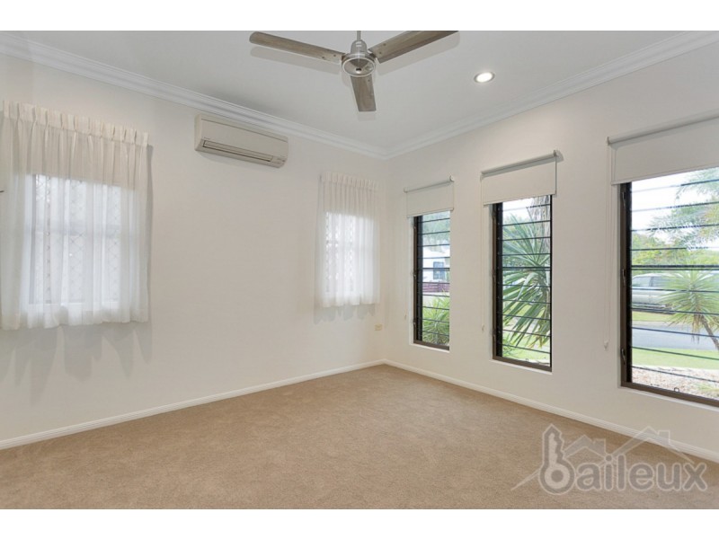 3 Navigator Court, Shoal Point QLD 4750