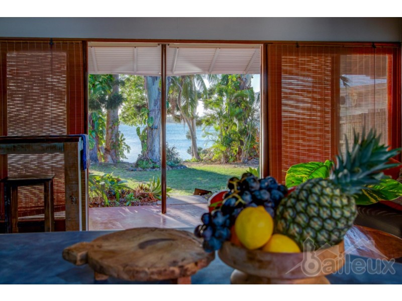 2 Sunset Boulevard, Eimeo QLD 4740