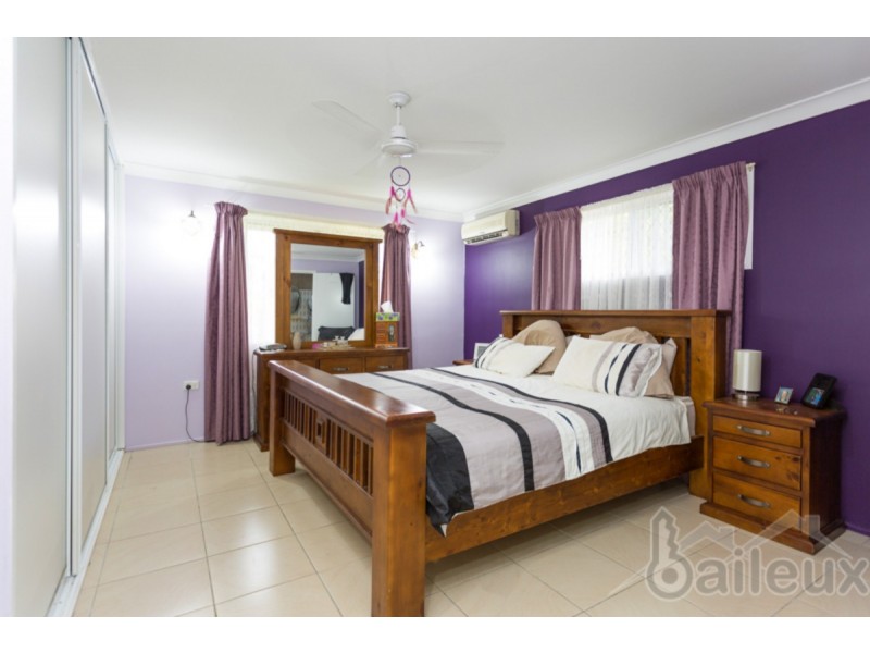 11 Barton Street, West Mackay QLD 4740