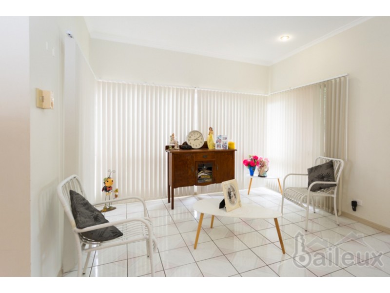 6 Bankswood Street, Beaconsfield QLD 4740