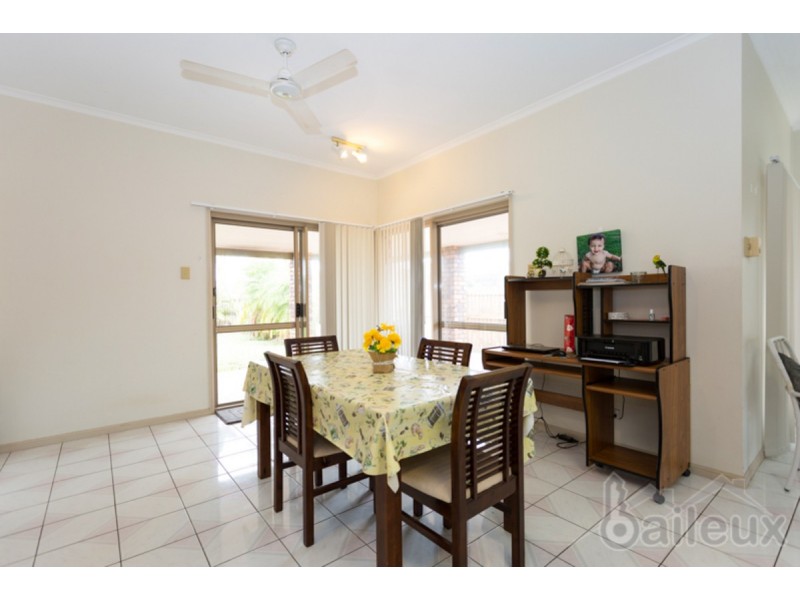 6 Bankswood Street, Beaconsfield QLD 4740