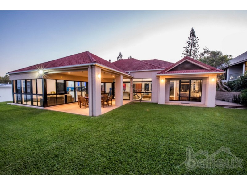 60 Admiral Drive, Dolphin Heads QLD 4740