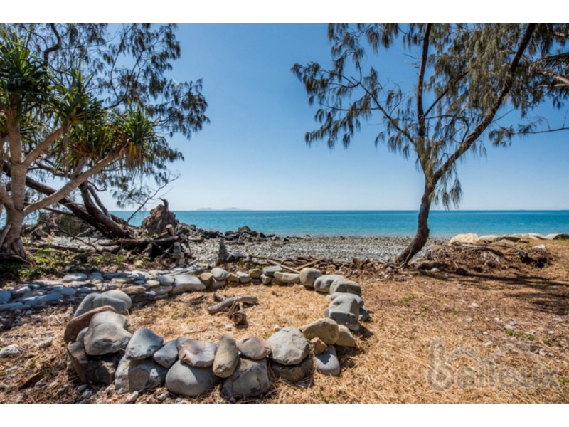 60 Admiral Drive, Dolphin Heads QLD 4740