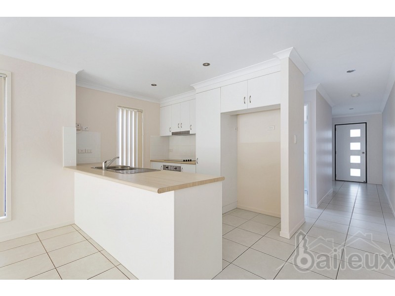 10 Antonia Court, Glenella QLD 4740
