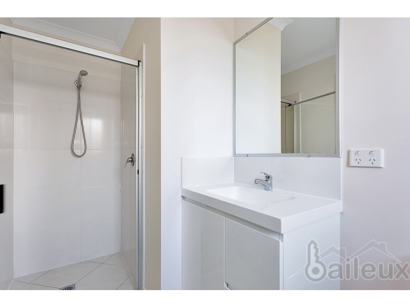 10 Antonia Court, Glenella QLD 4740