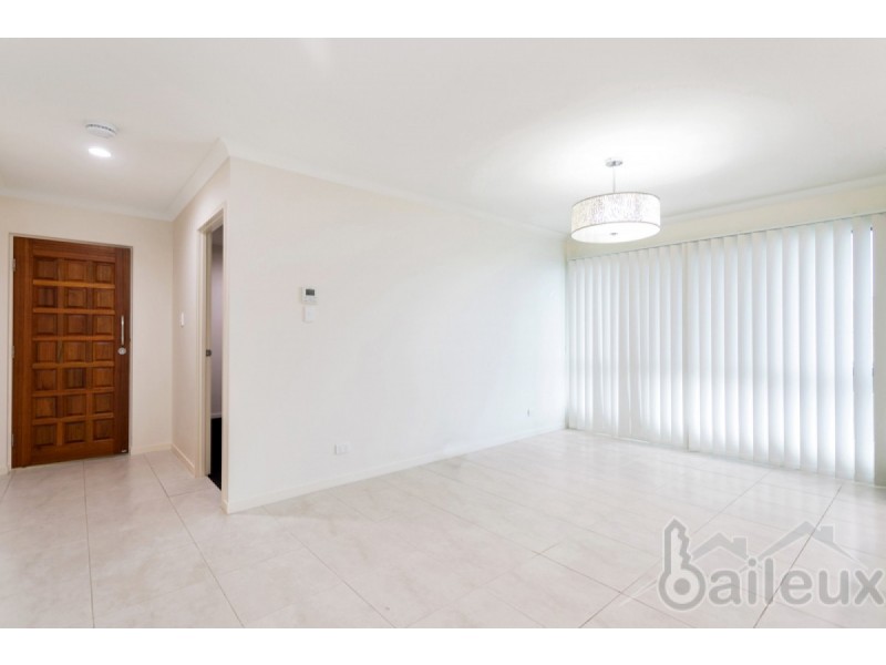 3 Bensara Drive, Beaconsfield QLD 4740