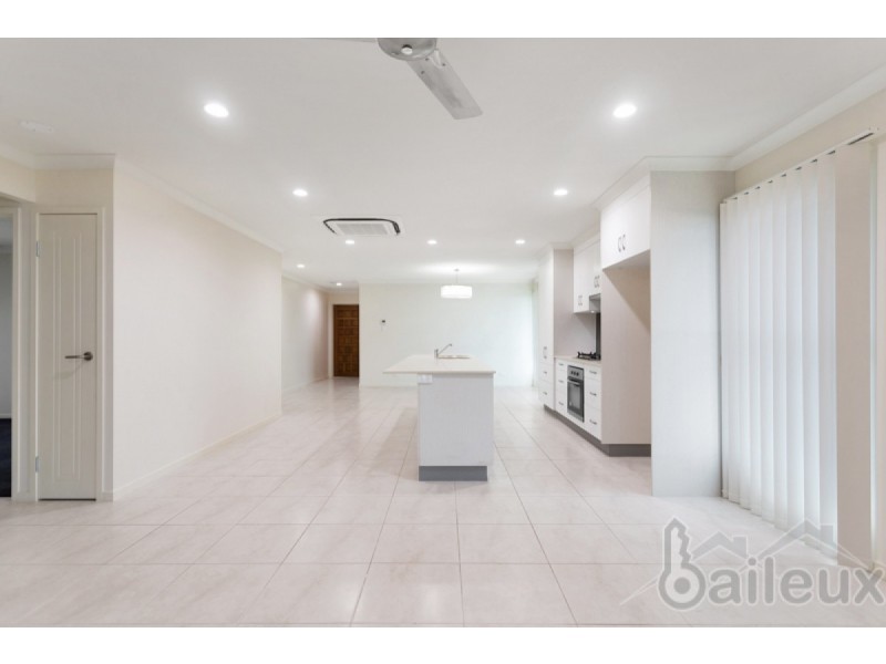 3 Bensara Drive, Beaconsfield QLD 4740
