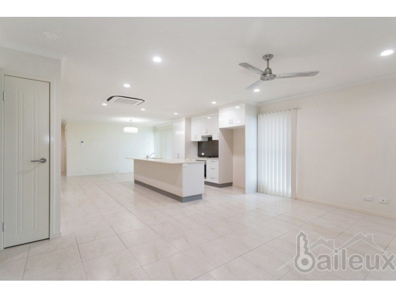 3 Bensara Drive, Beaconsfield QLD 4740