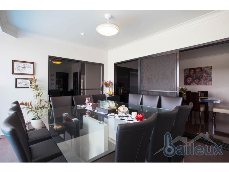 11 Roy Court, Glenella QLD 4740