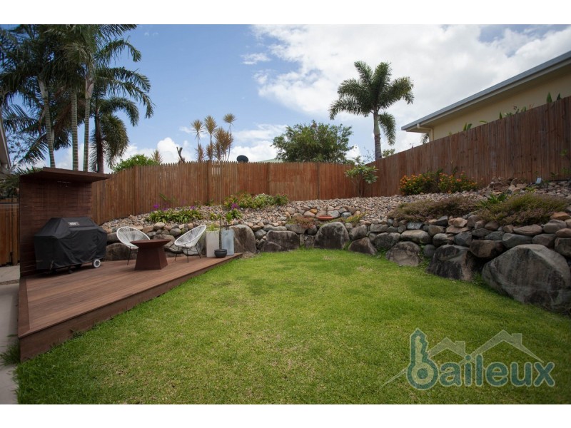 11 Roy Court, Glenella QLD 4740