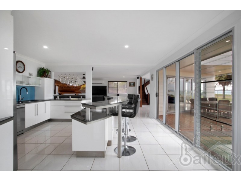 88 Poinciana Avenue, Seaforth QLD 4741