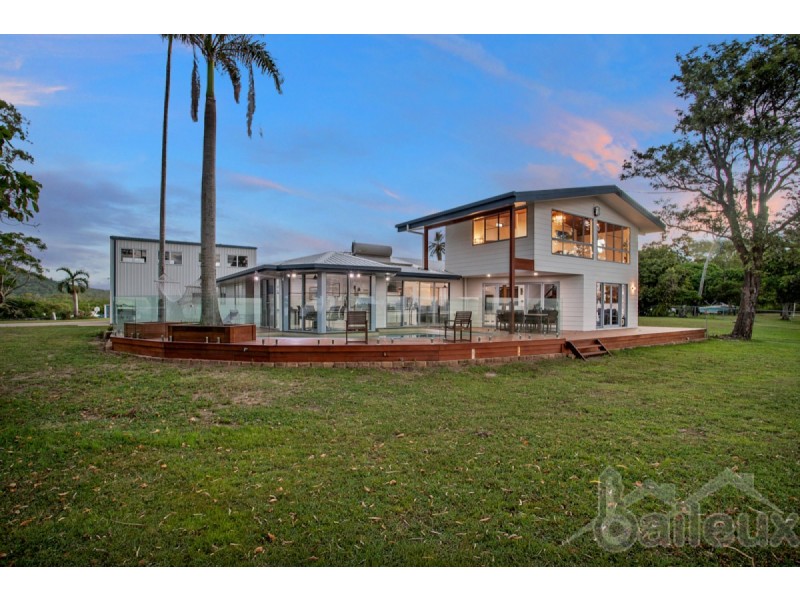 88 Poinciana Avenue, Seaforth QLD 4741